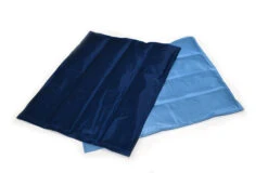 Manta Refrescante Cool Mat Azul Marino Para Perros Y Gatos -Suministros Para Perros S dos colores 2 64818fefe278a